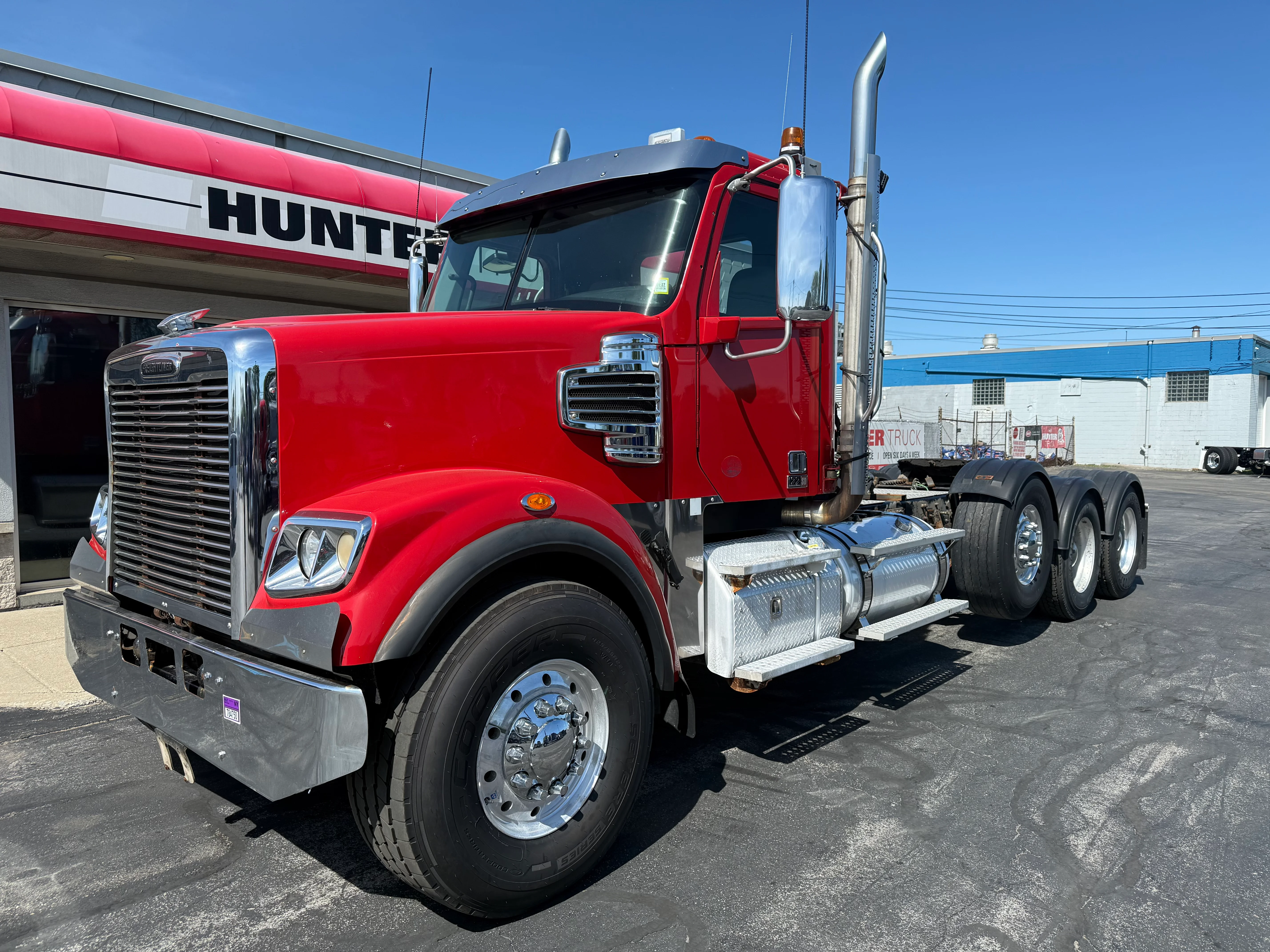 2019 Freightliner 122SD in Buffalo, NY — photo 8