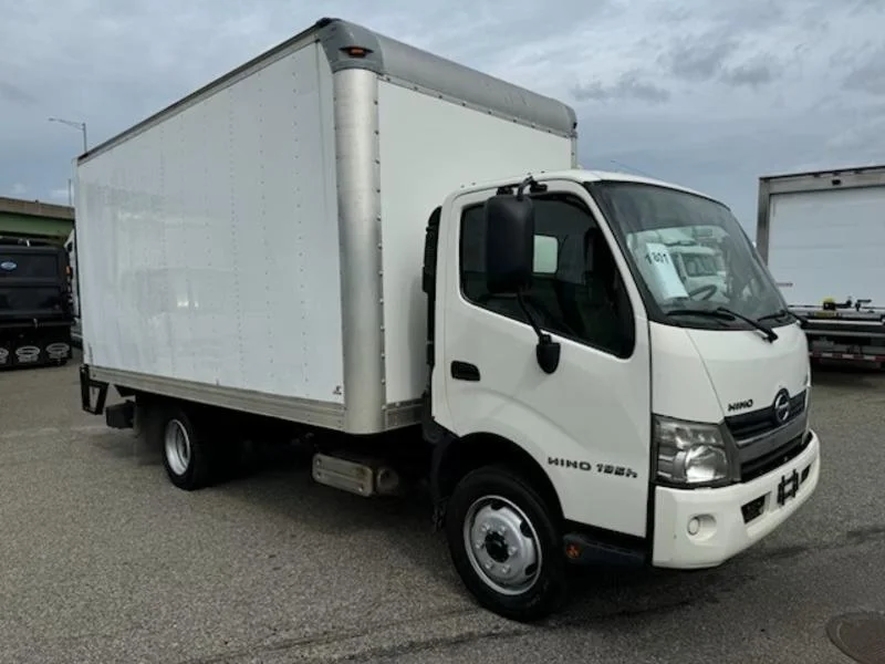 2014 Hino 195