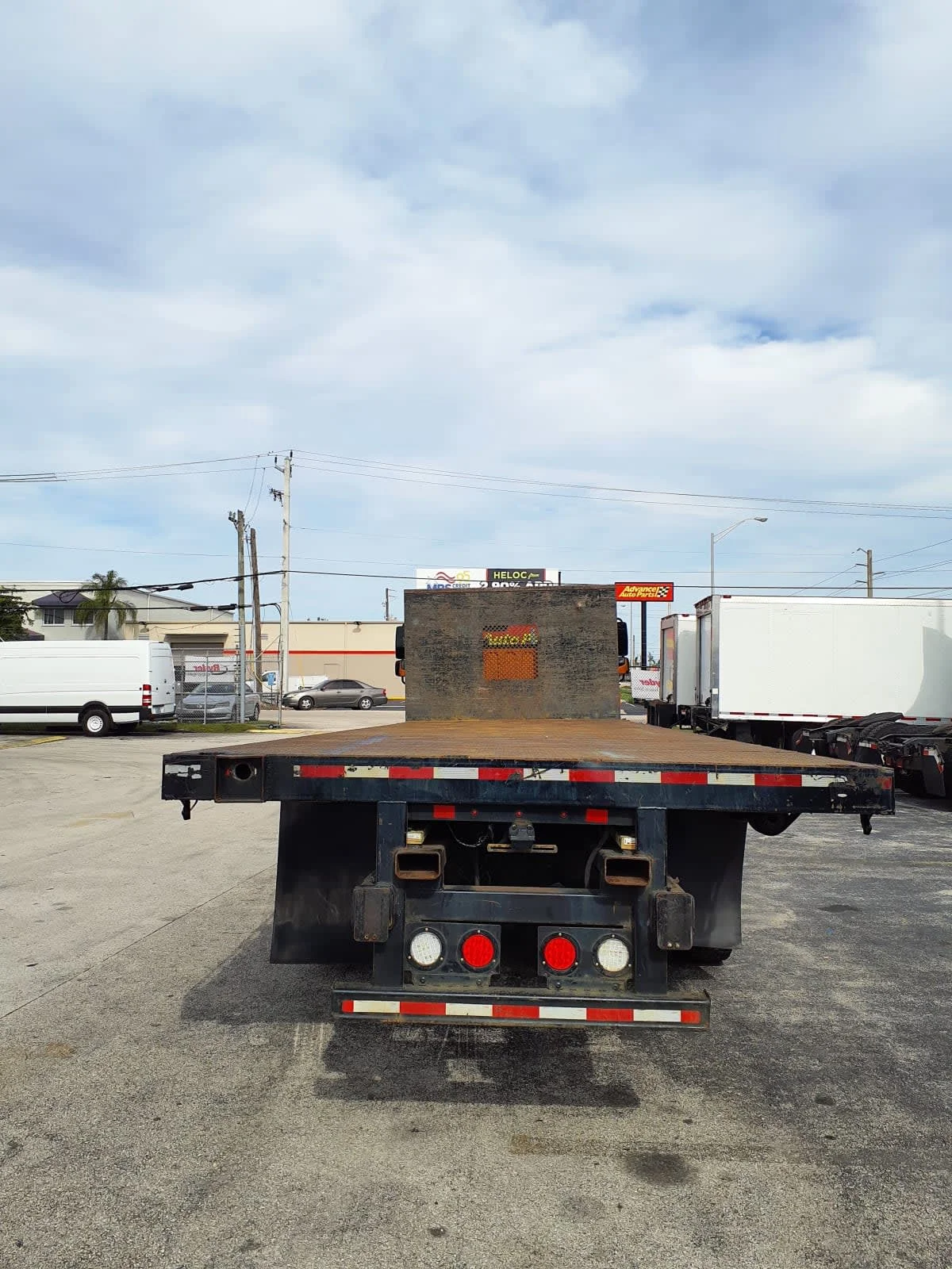 2019 Freightliner M2 106 - image 5