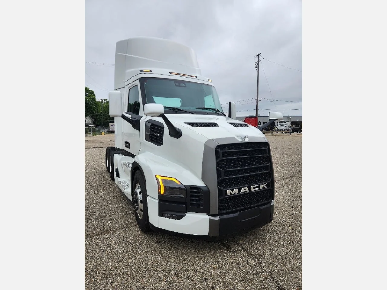 2026 Mack in Flint, MI — photo 2