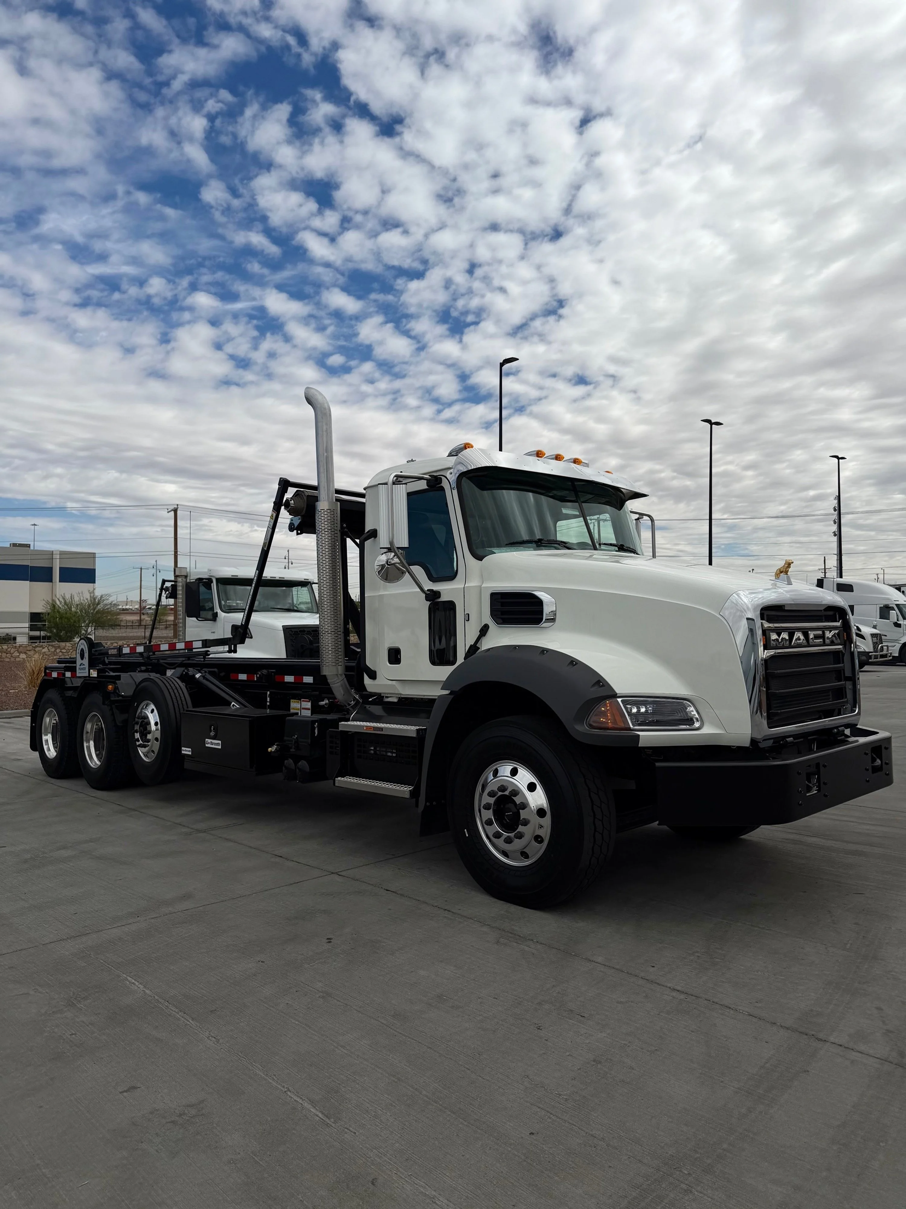 2026 Mack in El Paso, TX — photo 5