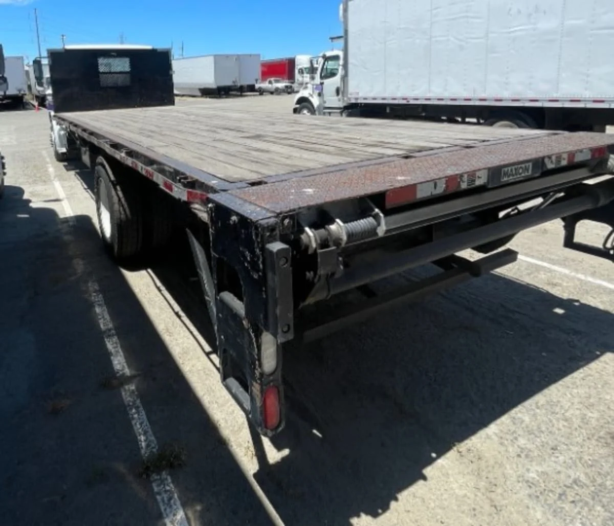 2016 Freightliner M2 106 in Hayward, CA — photo 6