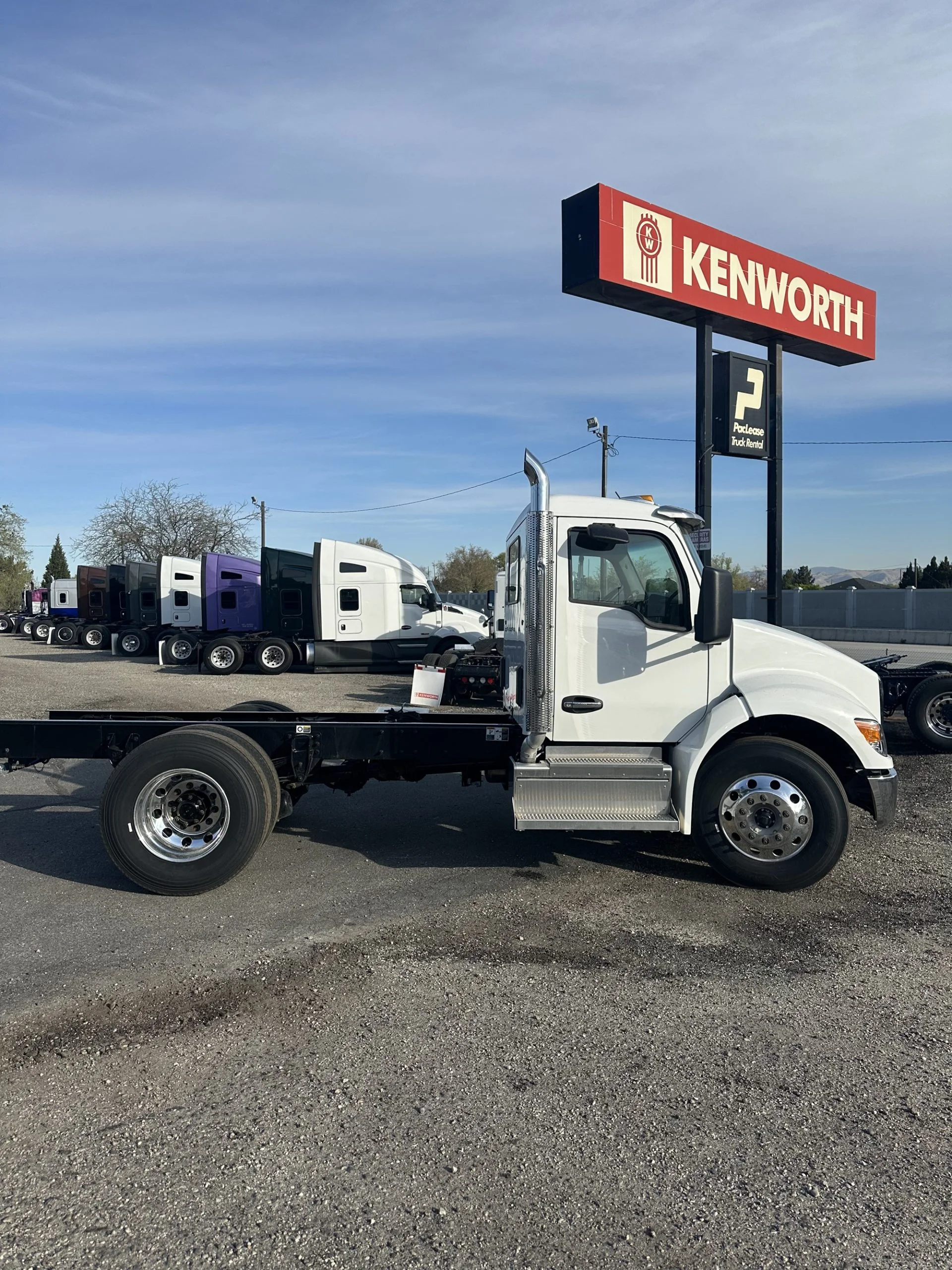 2025 Kenworth T380 in Boise, ID — photo 4