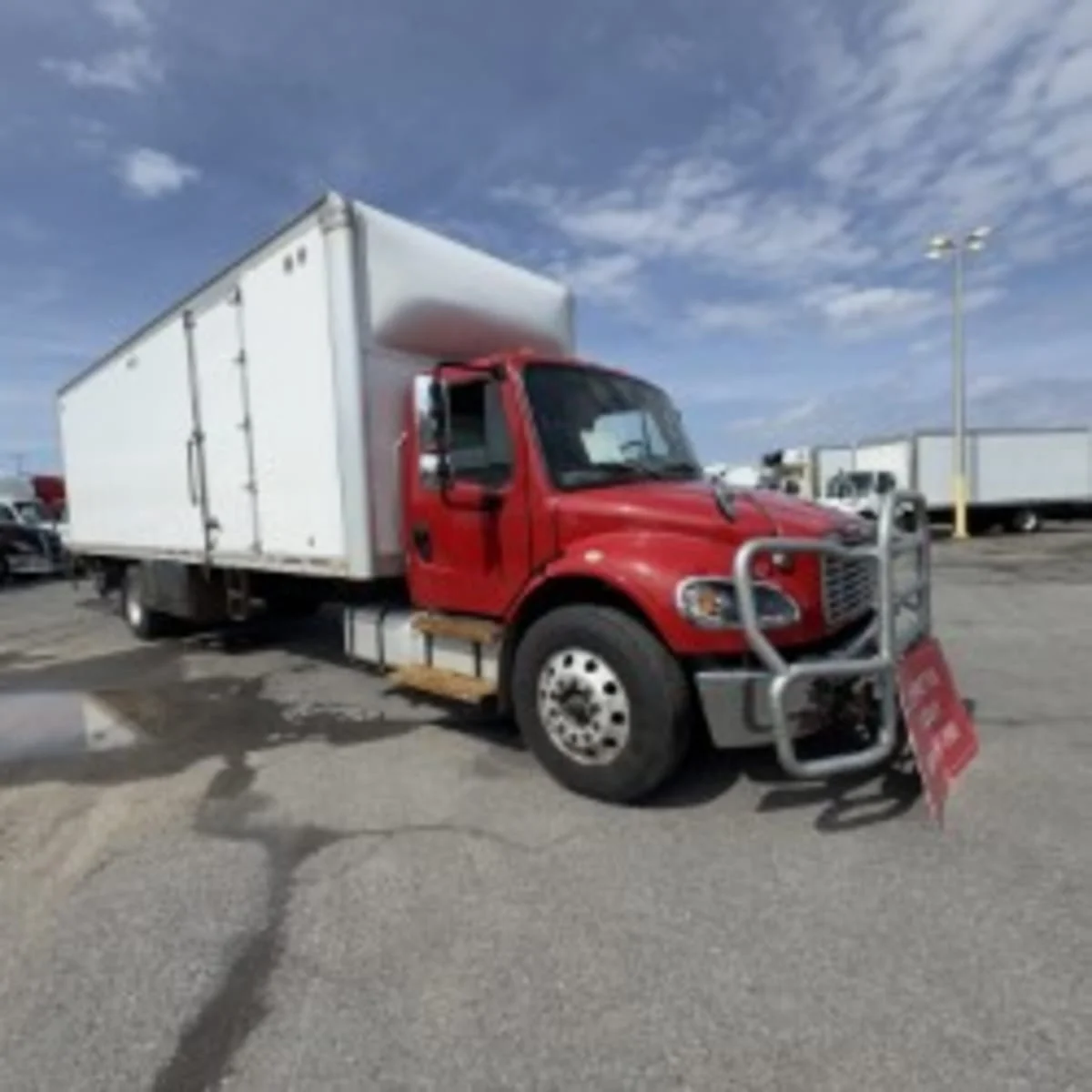 2022 Freightliner M2 106 - image 3