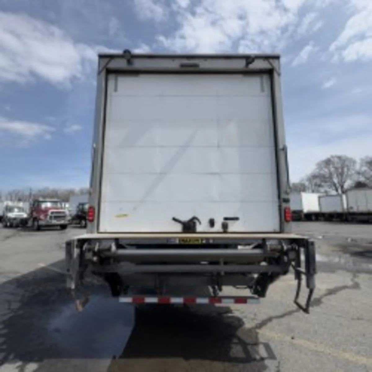 2022 Freightliner M2 106 in Syracuse, NY — photo 5