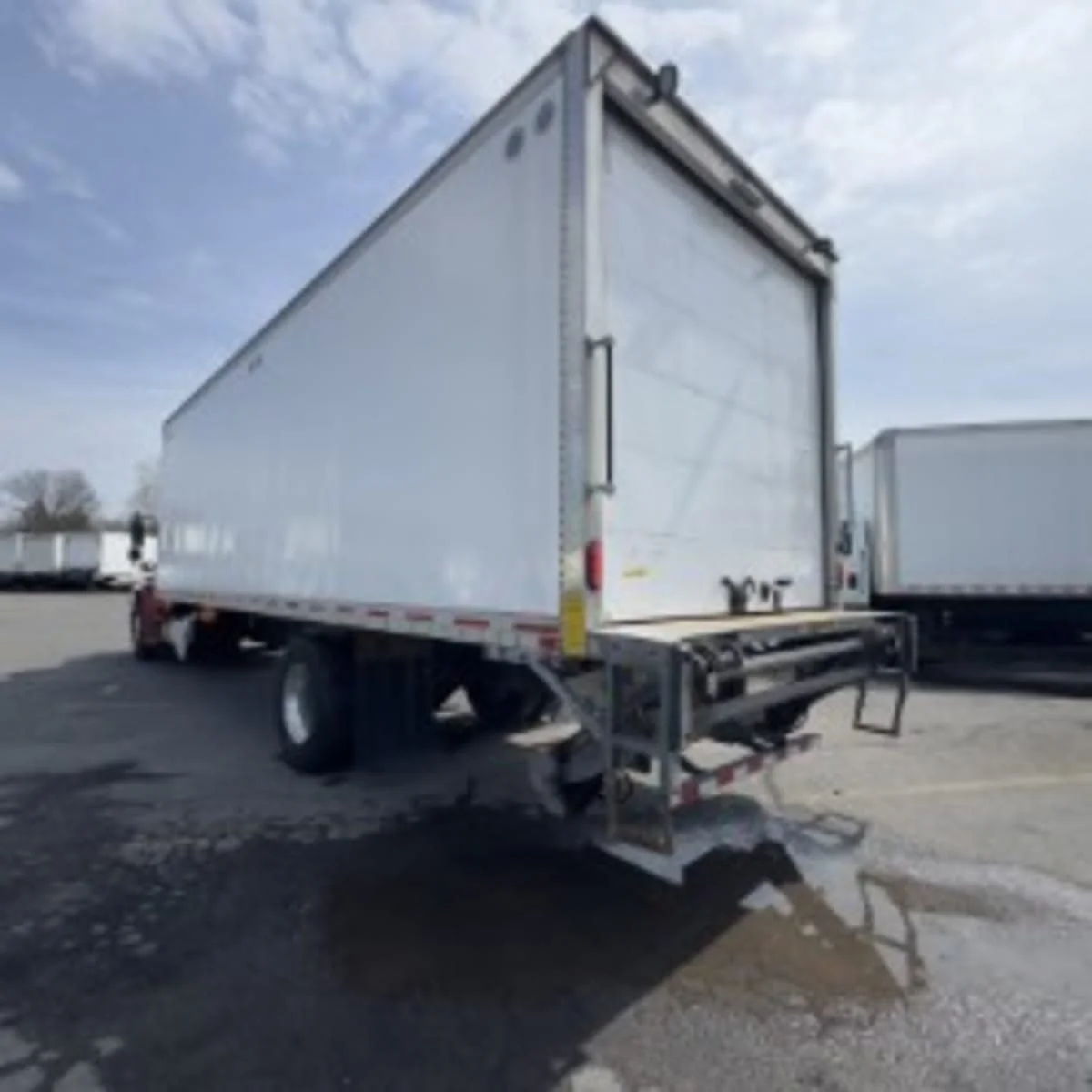 2022 Freightliner M2 106 in Syracuse, NY — photo 6