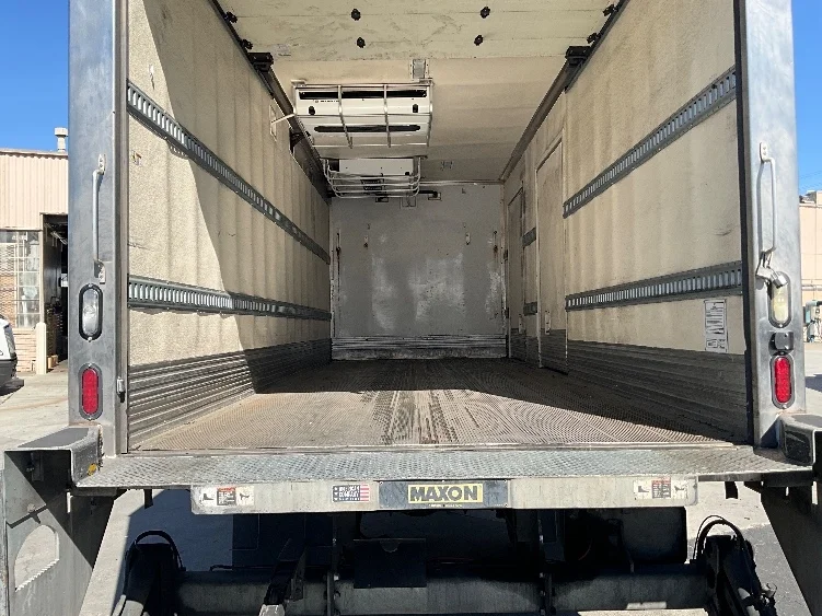 2018 Hino 338 in West Sacramento, CA — photo 10