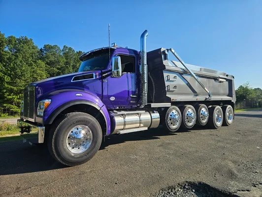 2027 Kenworth T880 in Durham, NC — photo 2