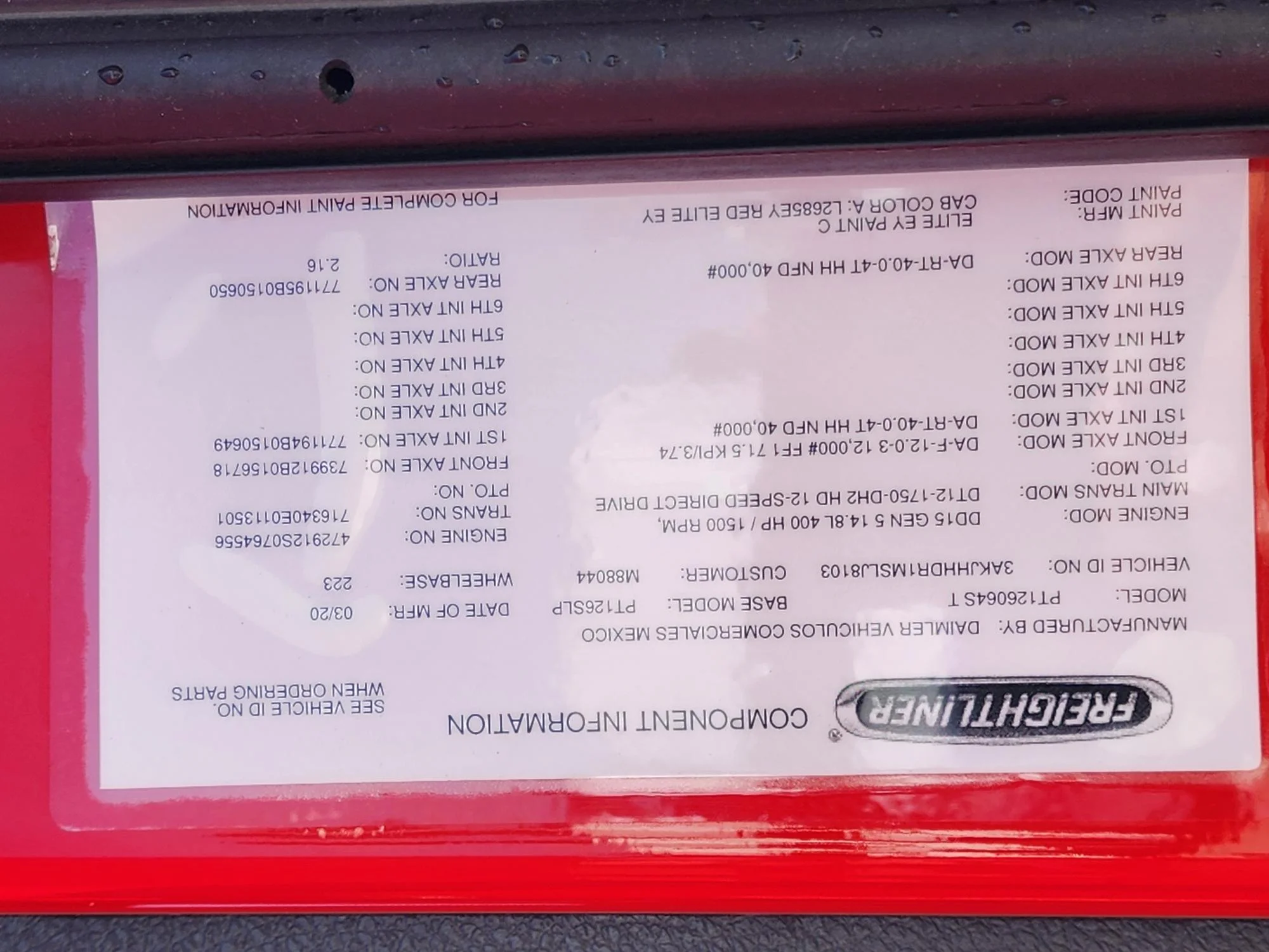 2021 Freightliner Cascadia in Fresno, CA — photo 4