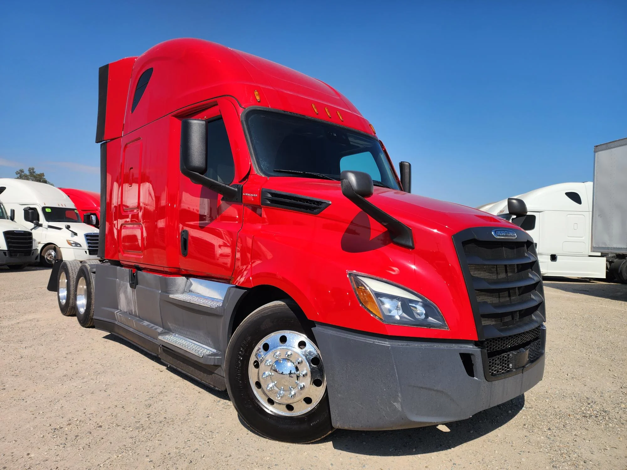2021 Freightliner Cascadia in Fresno, CA — photo 18