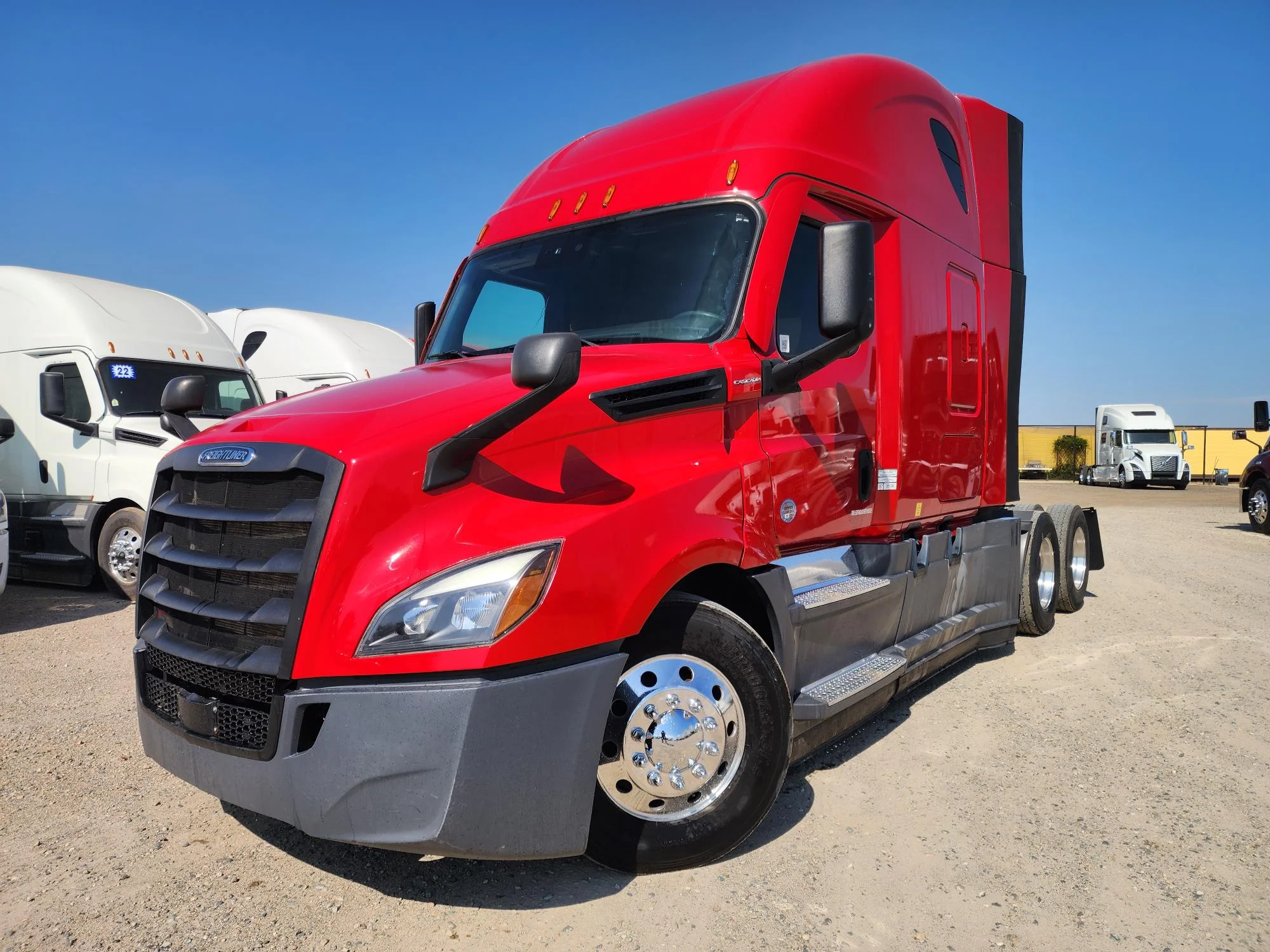 2021 Freightliner Cascadia in Fresno, CA