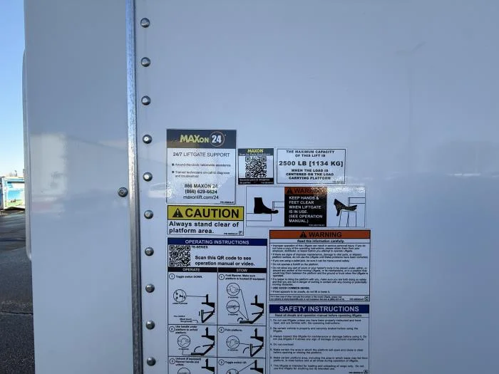 2025 Isuzu NPR - image 13