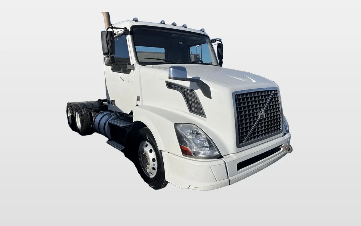 2018 Volvo VNL 300 - image 1