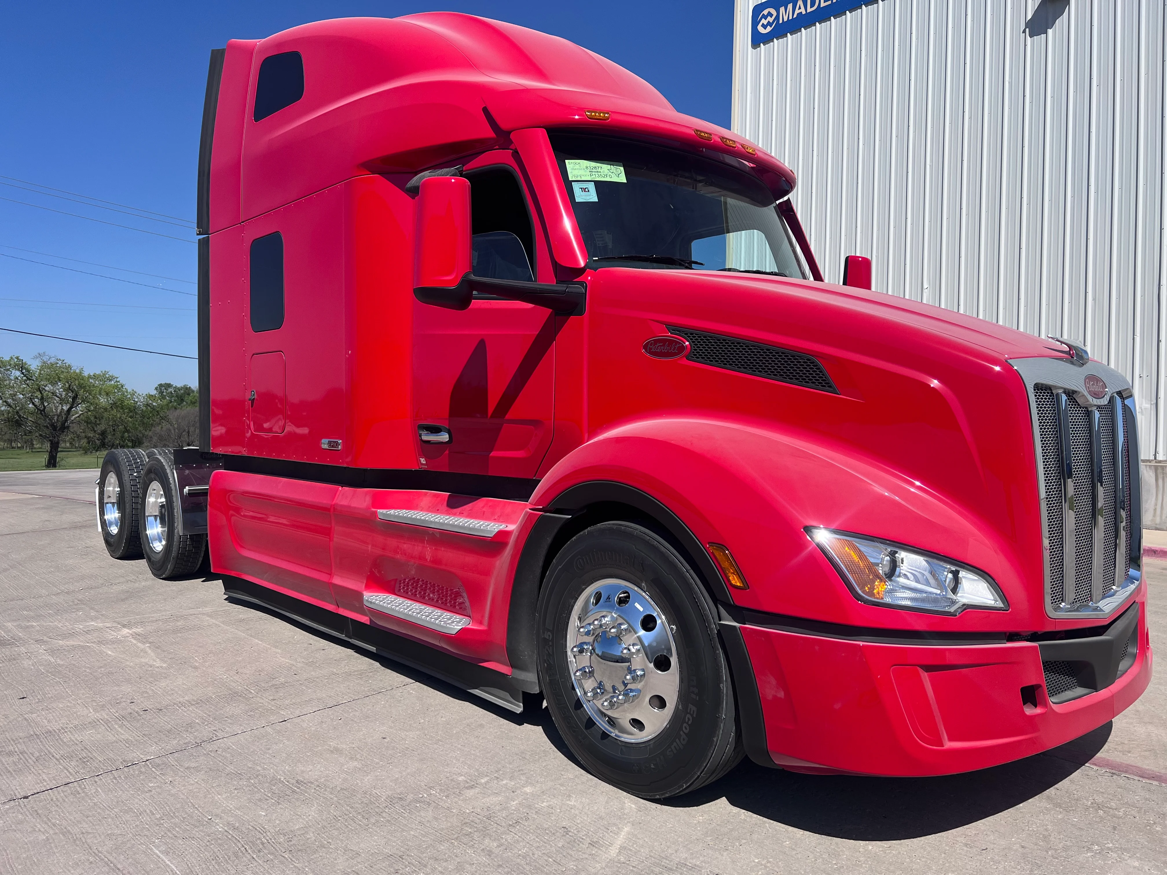 2027 Peterbilt 579 in Joplin, MO — photo 7