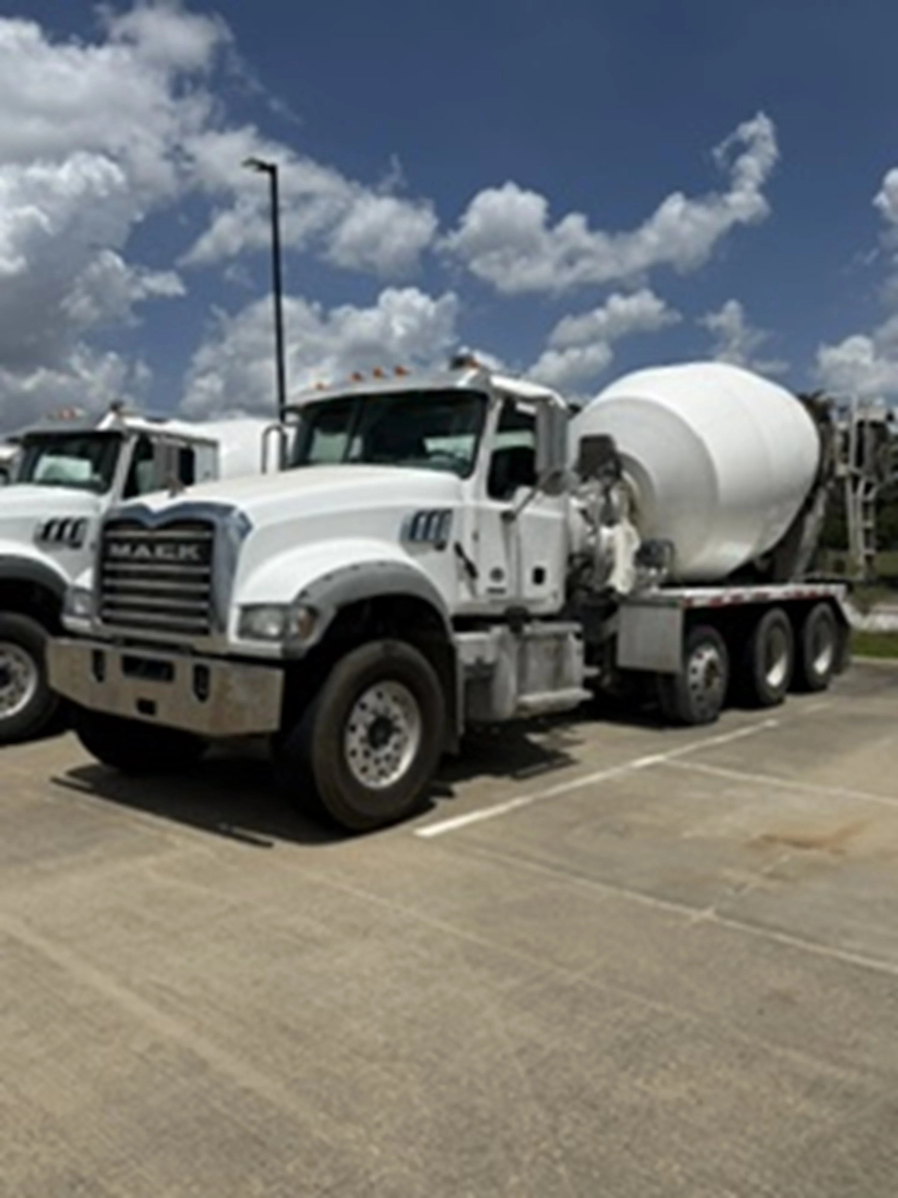 2018 Mack Granite