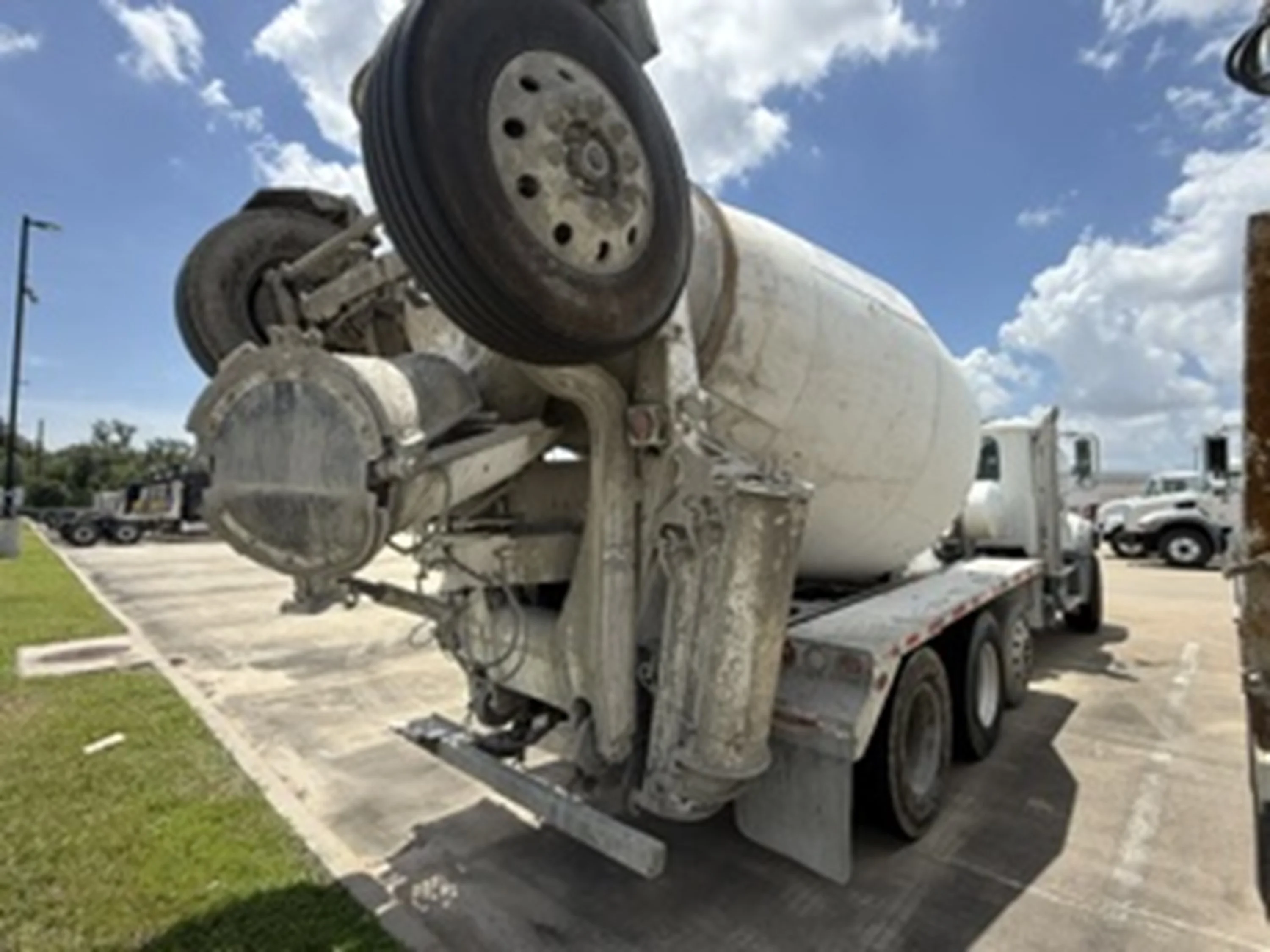 2018 Mack Granite in Houston, TX — photo 10