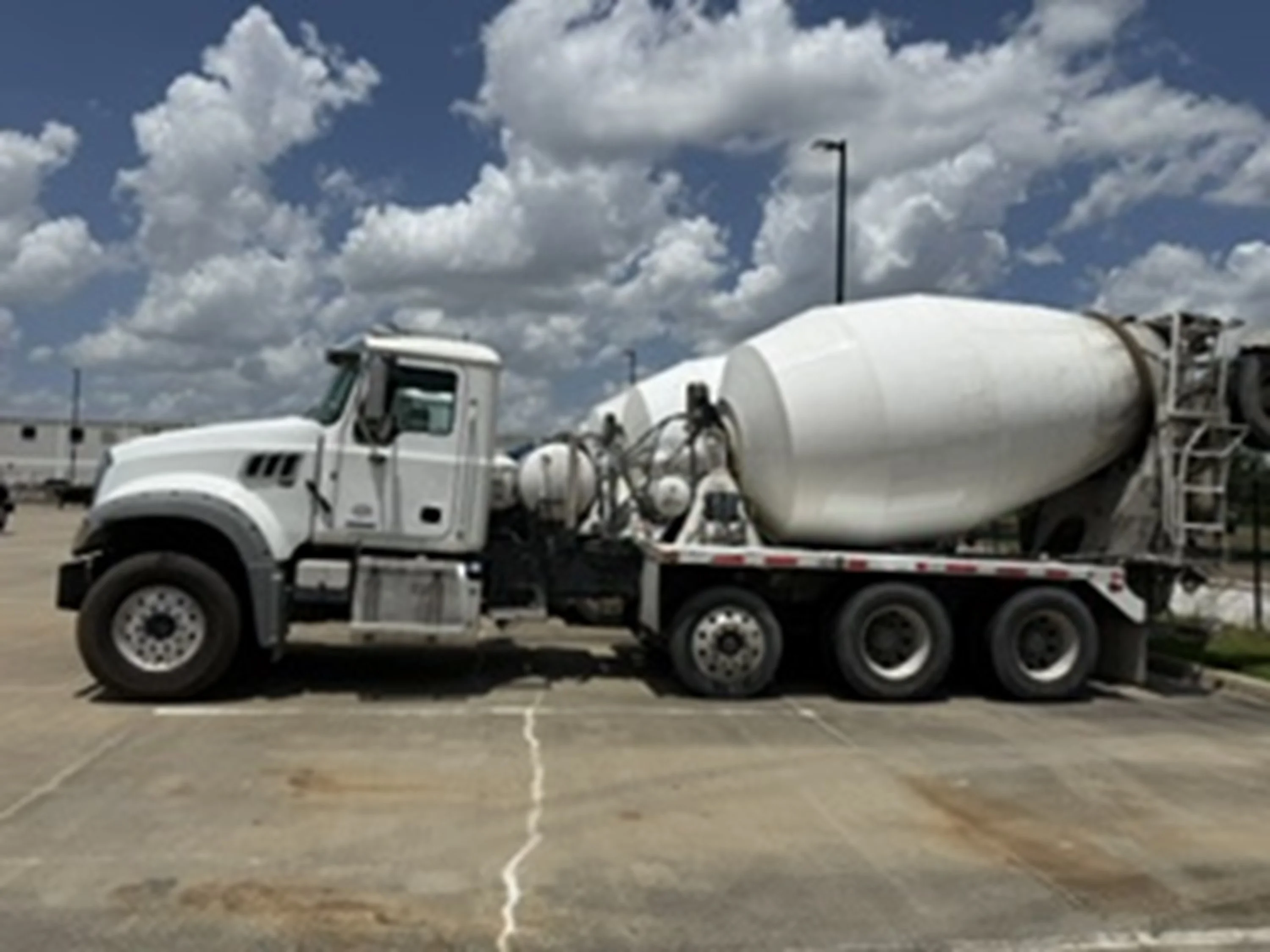 2018 Mack Granite in Houston, TX — photo 4