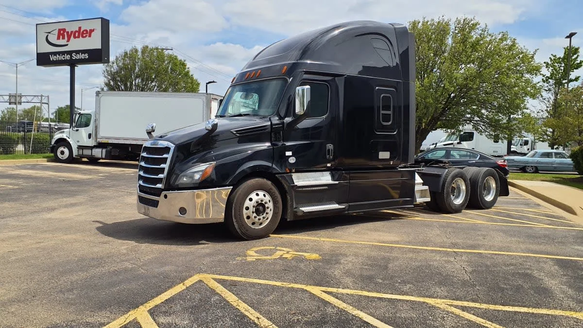 2021 Freightliner Cascadia