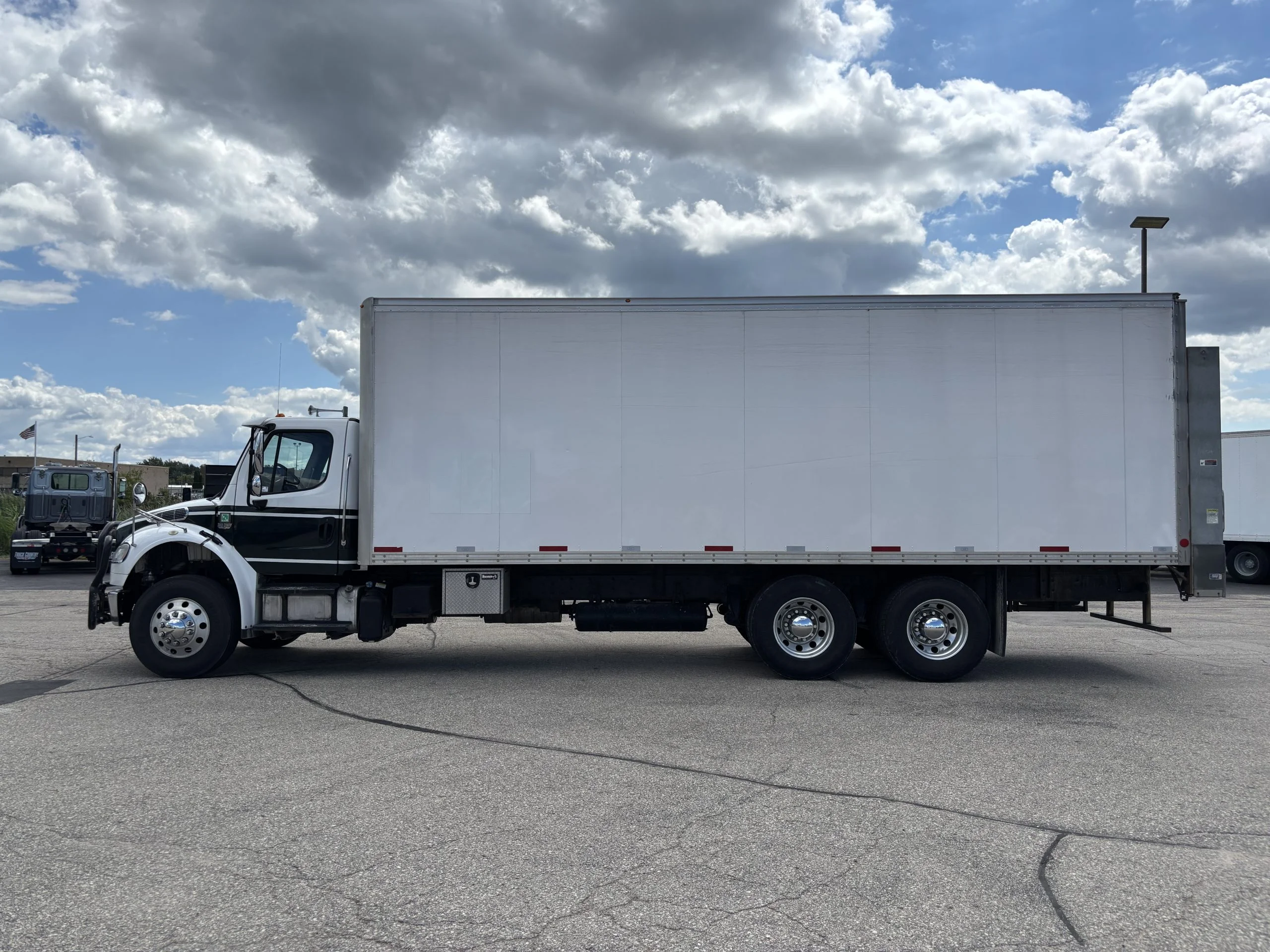 2017 Freightliner in Appleton, WI — photo 6
