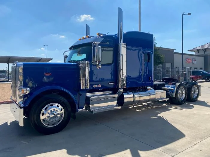2026 Peterbilt 589 in San Antonio, TX — photo 3
