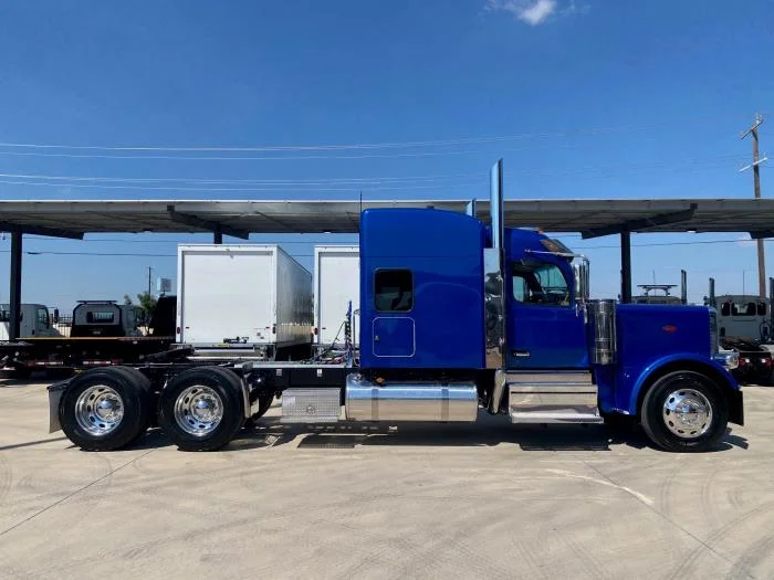 2026 Peterbilt 589 in San Antonio, TX — photo 8