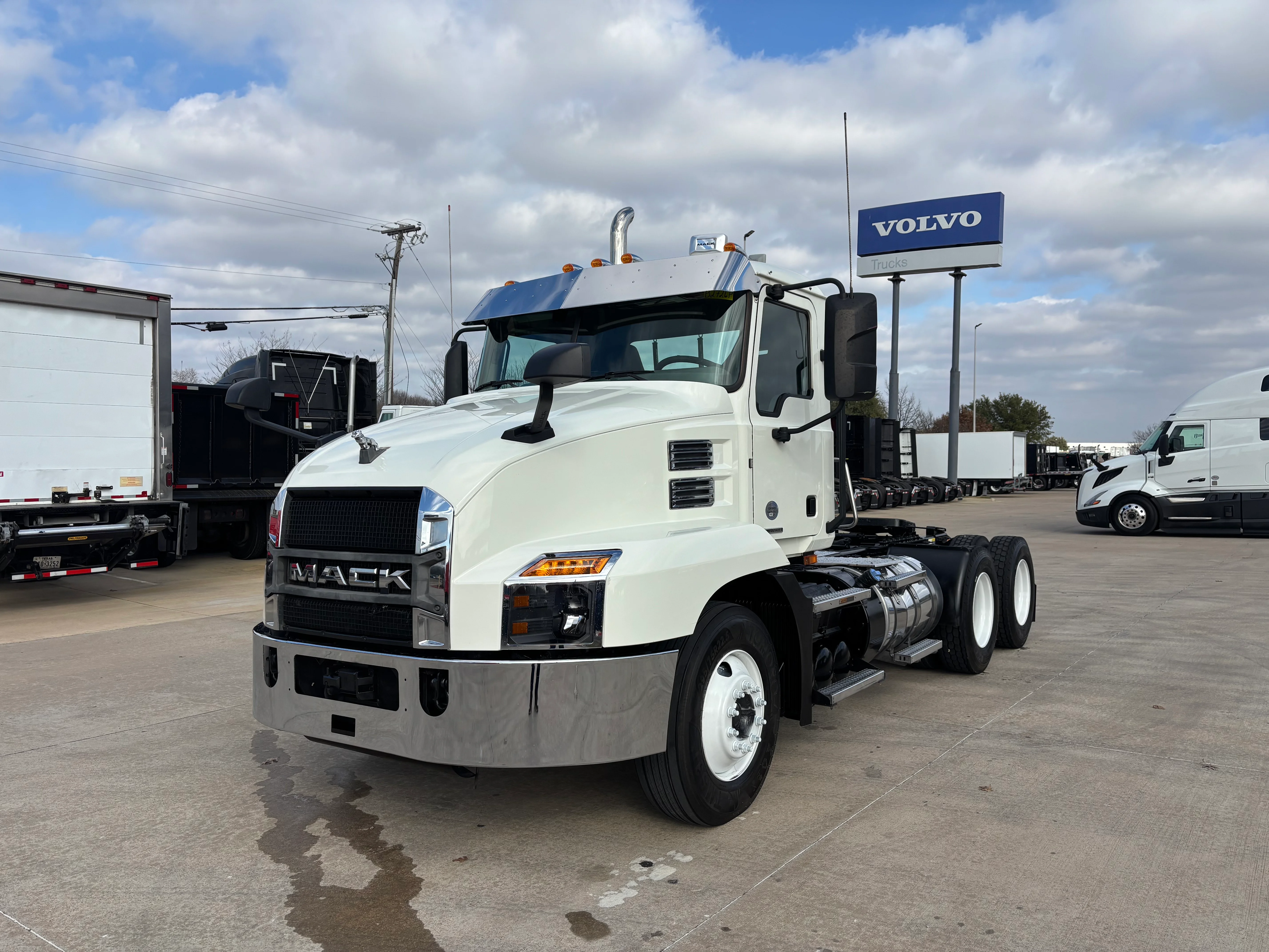 2020 Mack Anthem in Fort Worth, TX