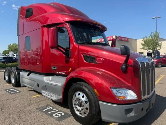 2021 Peterbilt 579