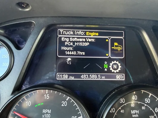 2021 Peterbilt 579 in Denver, CO — photo 16