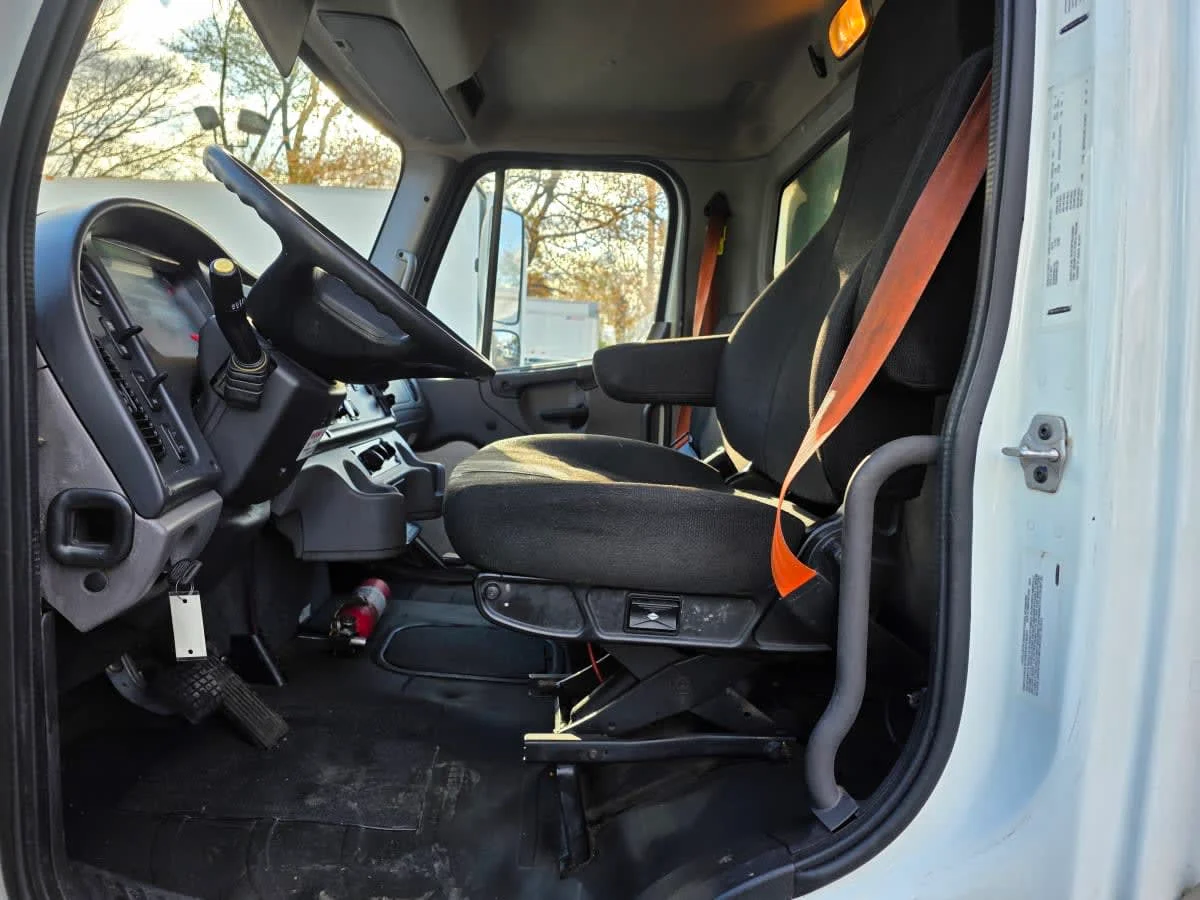 2020 Freightliner M2 106 in Bensalem, PA — photo 8