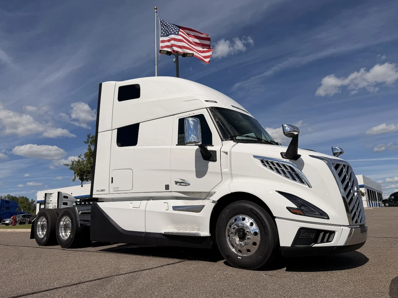 2027 Volvo in Elk River, MN — photo 4