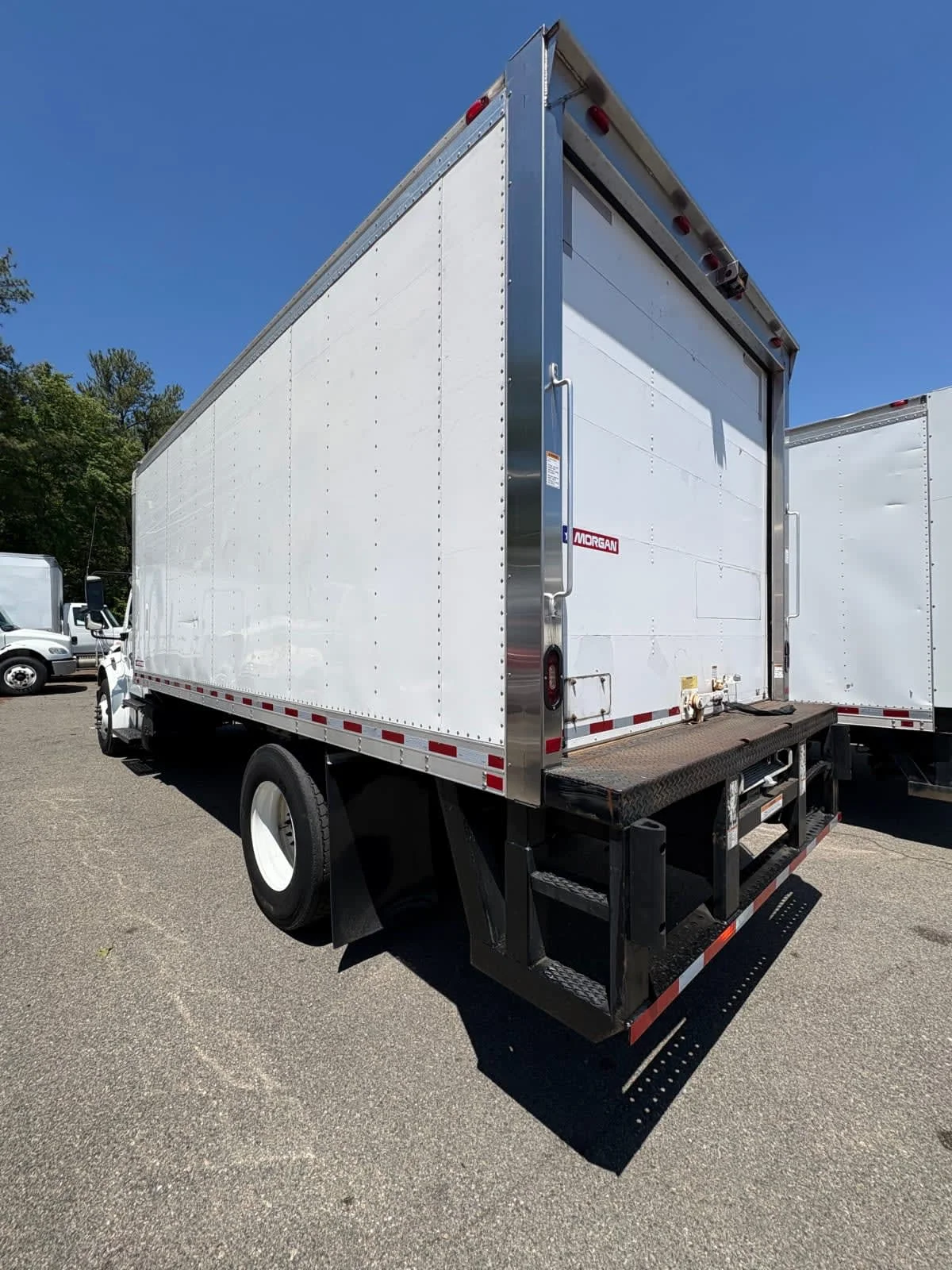 2018 Freightliner M2 106 in Ashland, VA — photo 6