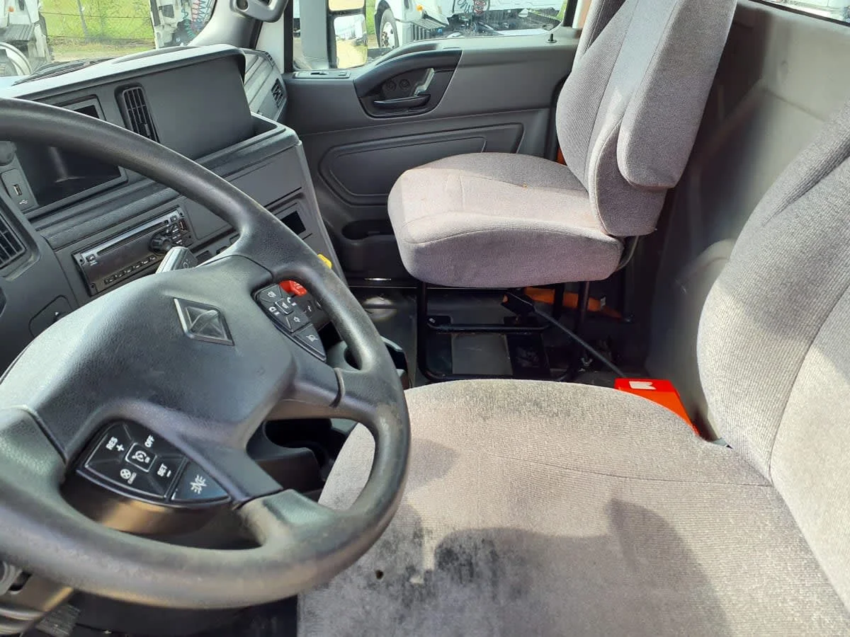 2020 International LT in Converse, TX — photo 12