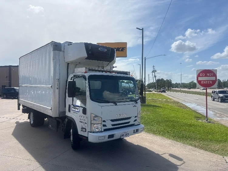 2019 Isuzu NRR in Houston, TX