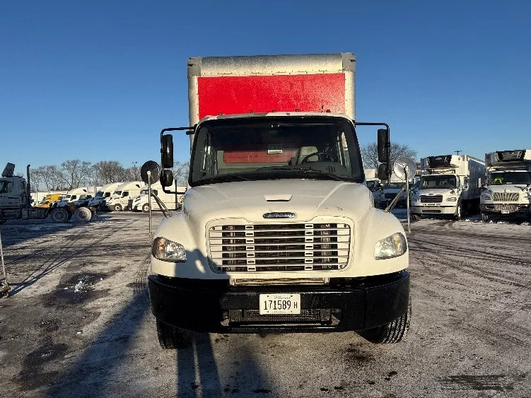 2019 Freightliner M2 106 in Chicago (Melrose Park), IL — photo 2