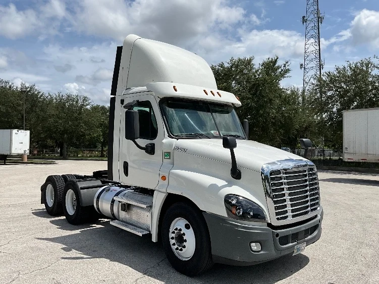 2020 Freightliner Cascadia