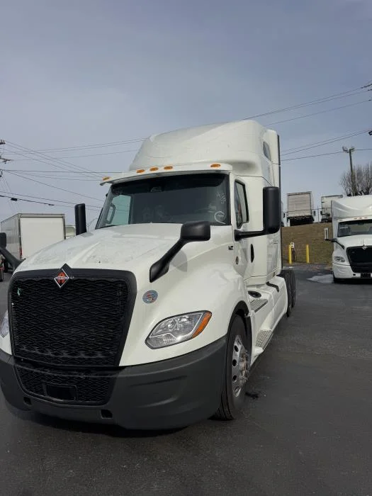 2026 International LT - image 2