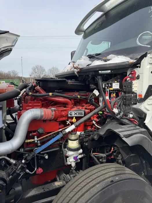 2026 International LT - image 10