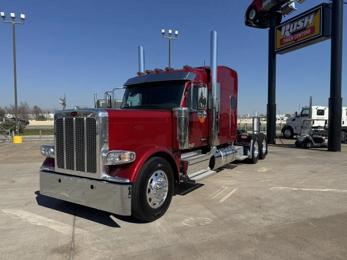 2027 Peterbilt 589 - image 2