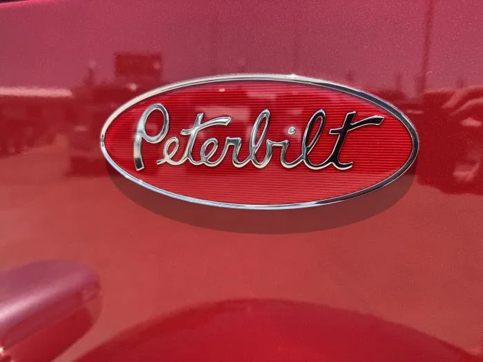 2027 Peterbilt 589 in Houston, TX — photo 14