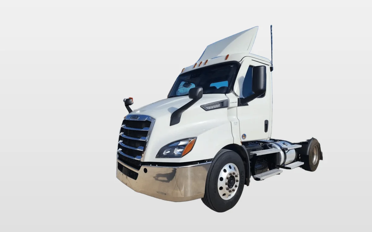 2020 Freightliner - image 1
