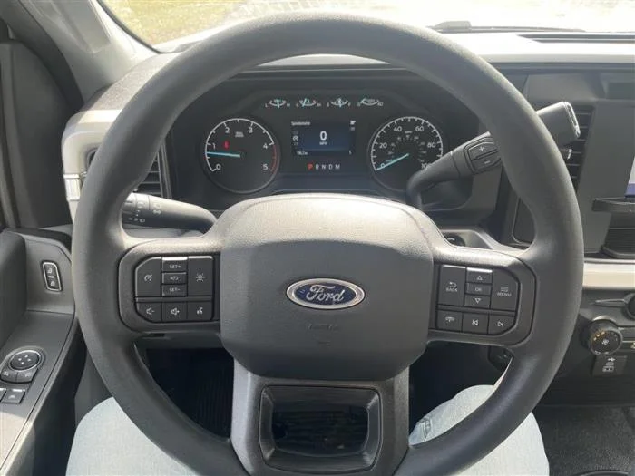 2026 Ford F-600 in Chicago, IL — photo 14