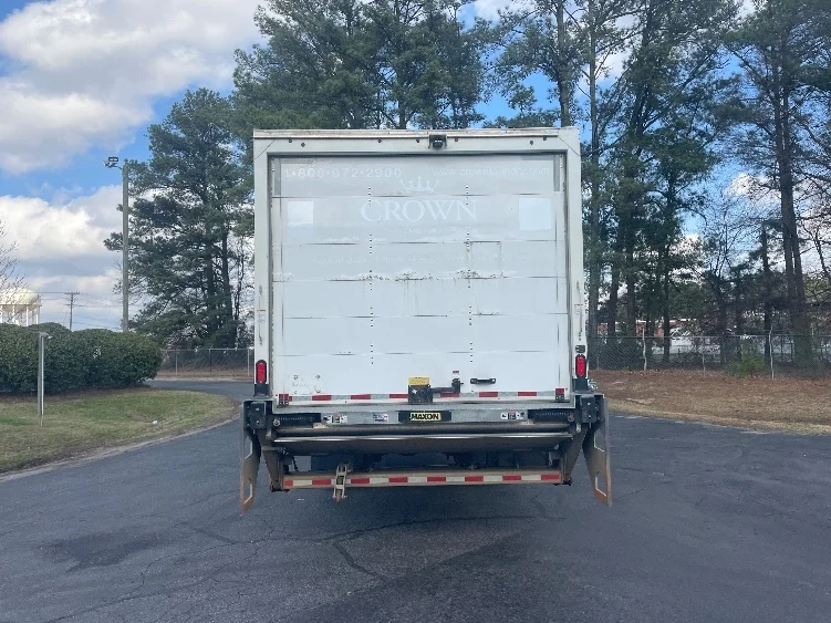 2021 Freightliner M2 106 - image 7