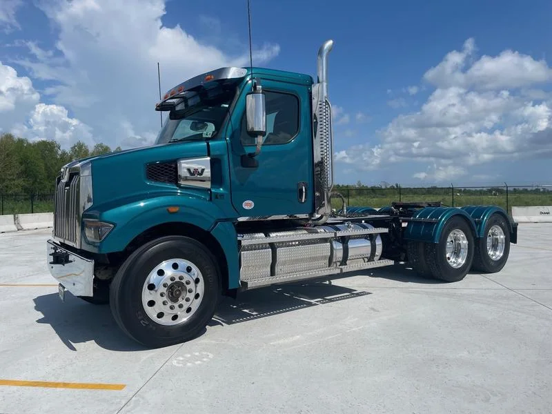 2025 Western Star 47X in St. Rose