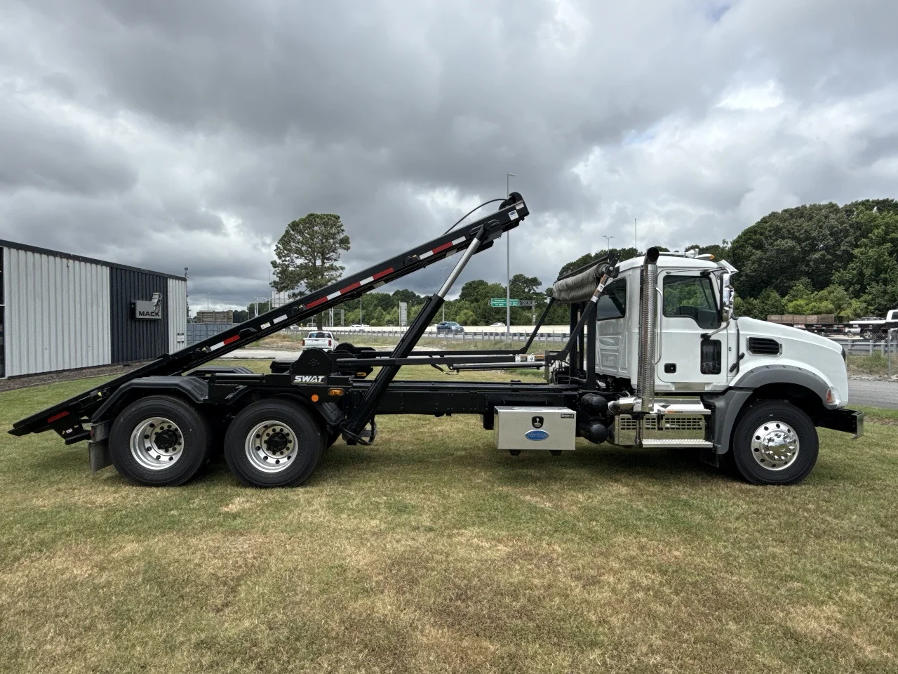 2026 Mack Granite in Chesapeake, VA — photo 3