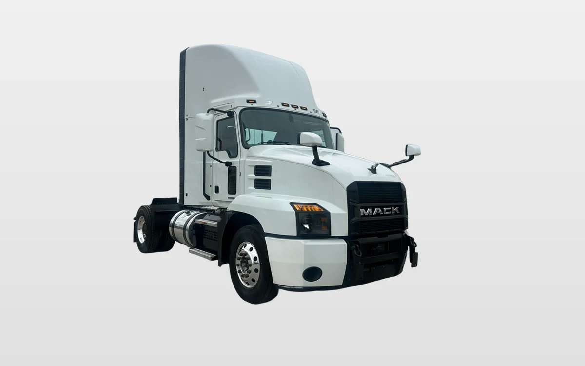 2022 Mack - image 1