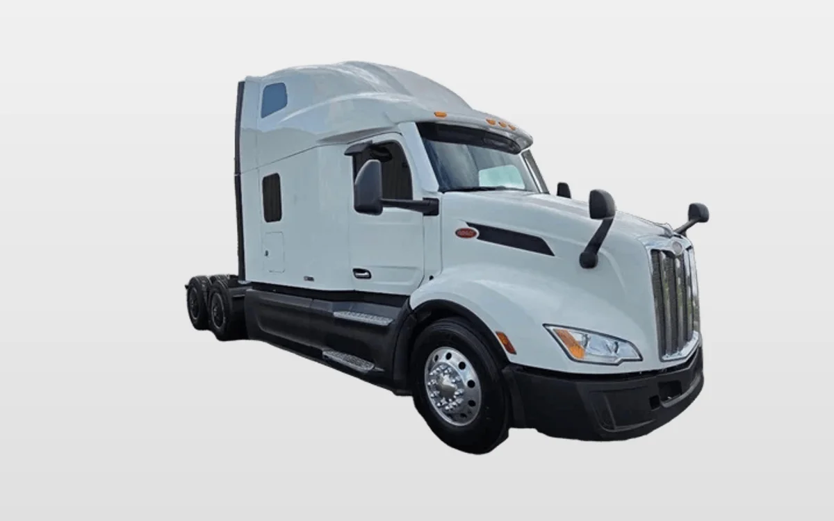 2023 Peterbilt 579 - image 1