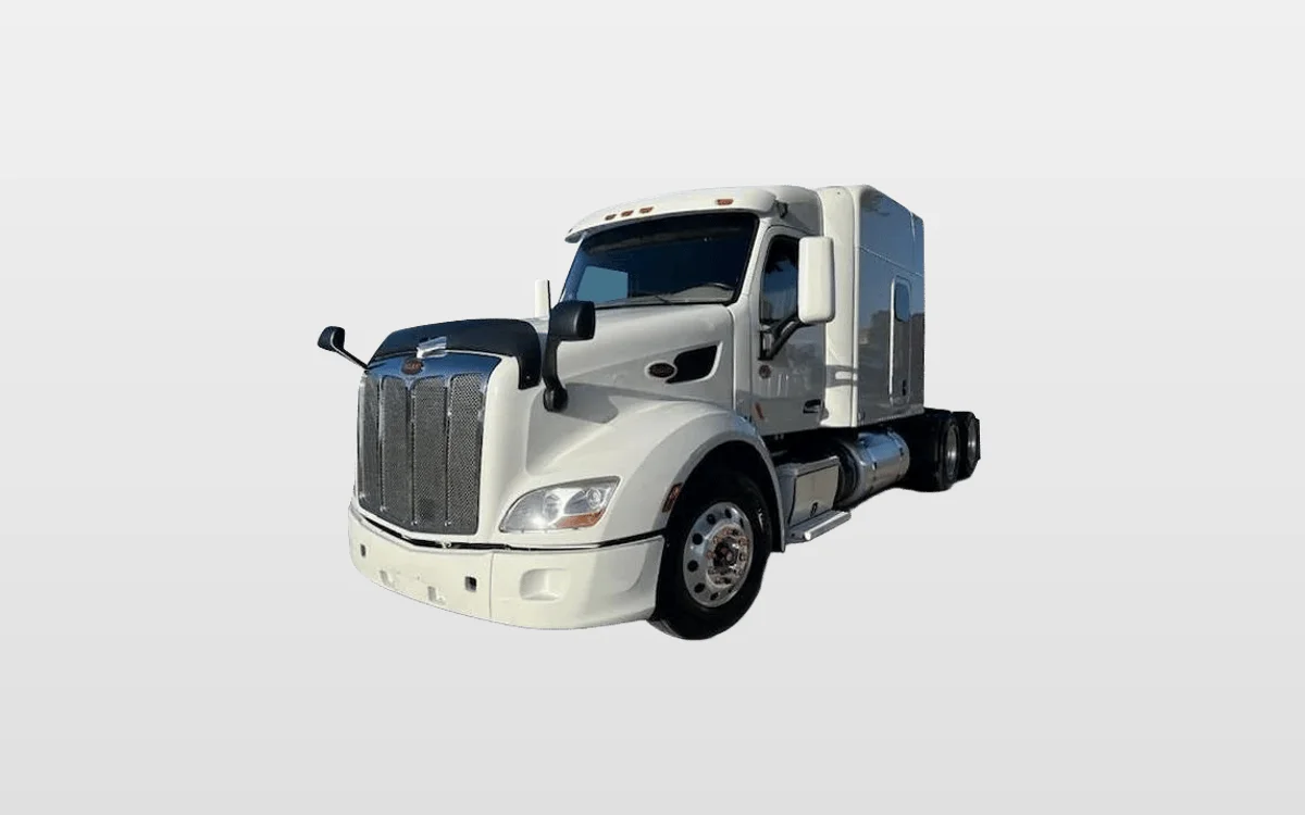 2022 Peterbilt 579 - image 1