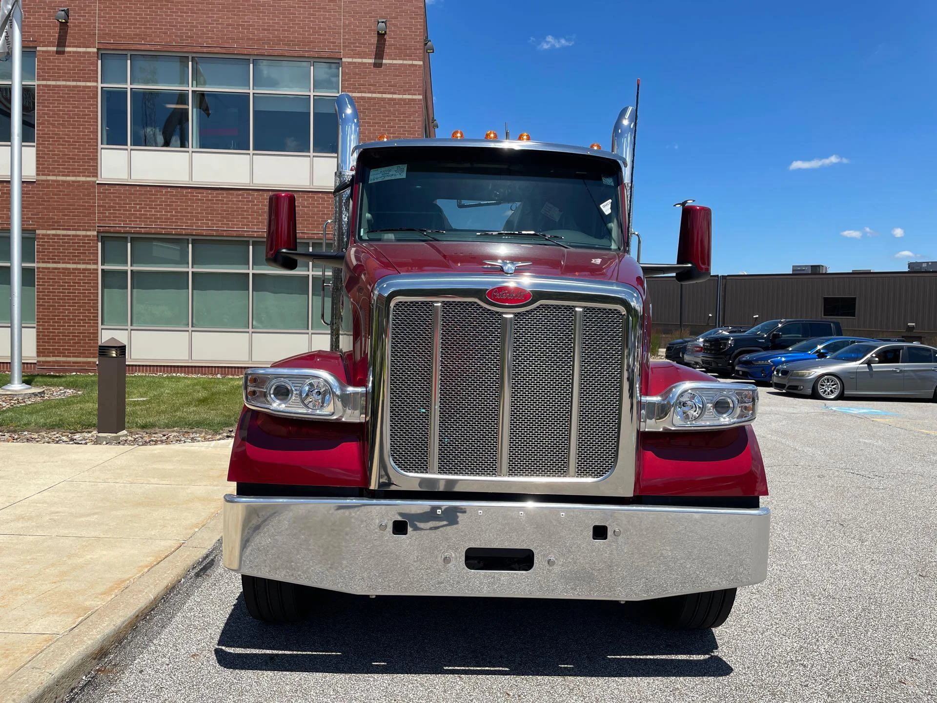 2027 Peterbilt 567 in Broadview Hts, OH — photo 6