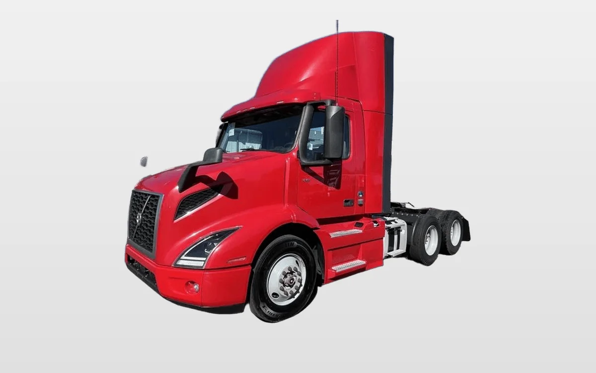 2020 Volvo VNR 640 in Sauk Rapids