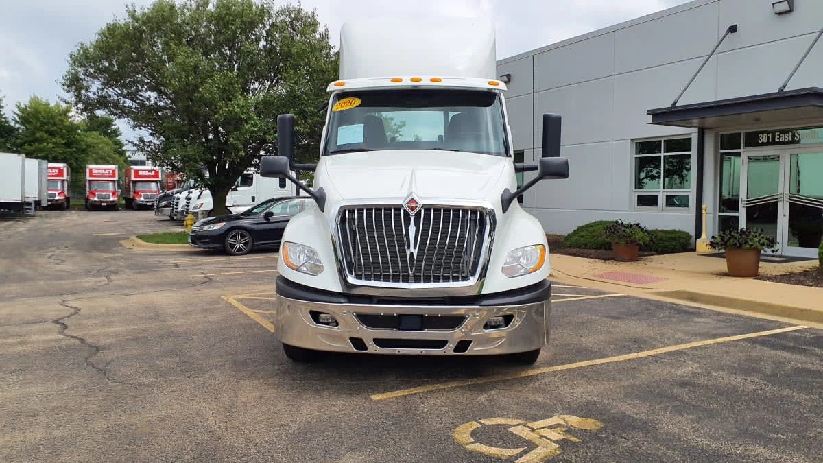 2020 International LT in Bolingbrook, IL — photo 2